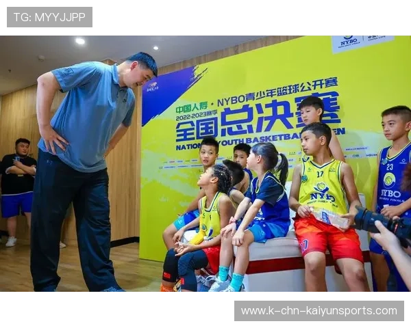 世界篮球联赛在推广中开展青少年观赛体验与战术教学活动,青少年uwg篮球赛 世界篮球联赛在推广中开展青少年观赛体验与战术教学活动,青少年uwg篮球赛